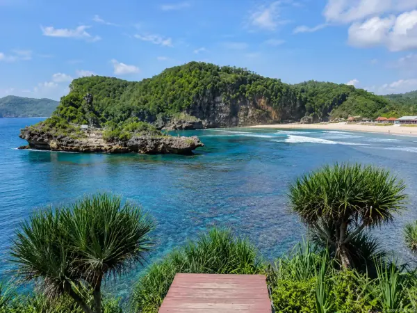 Pantai Drini